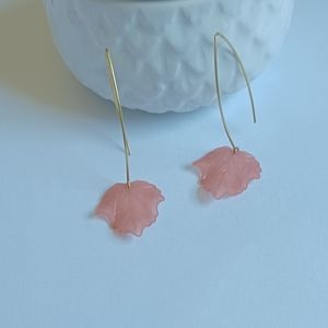 Frosted leaf drop earrings